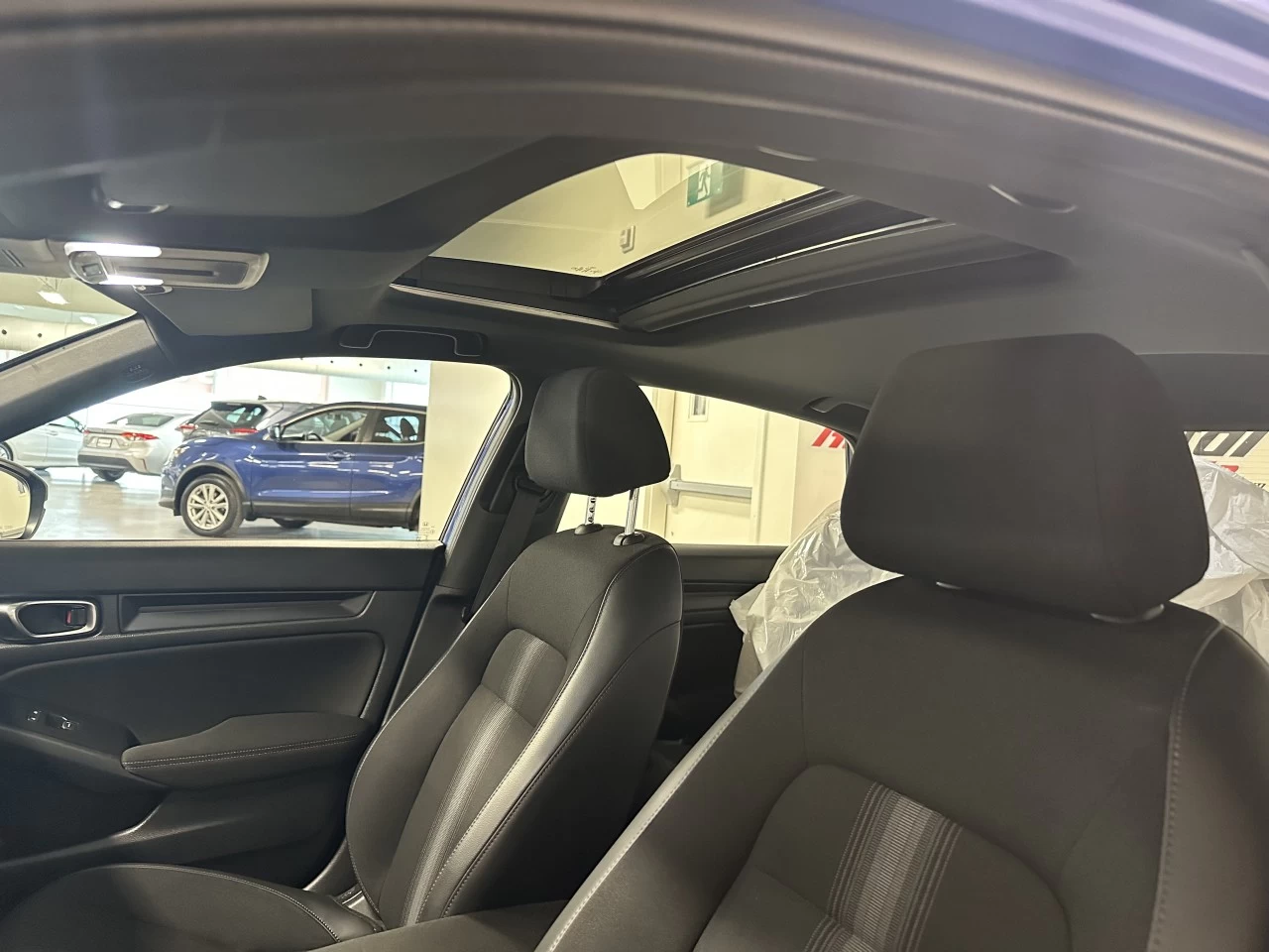 2022 Honda Civic
                                                    Sport Main Image