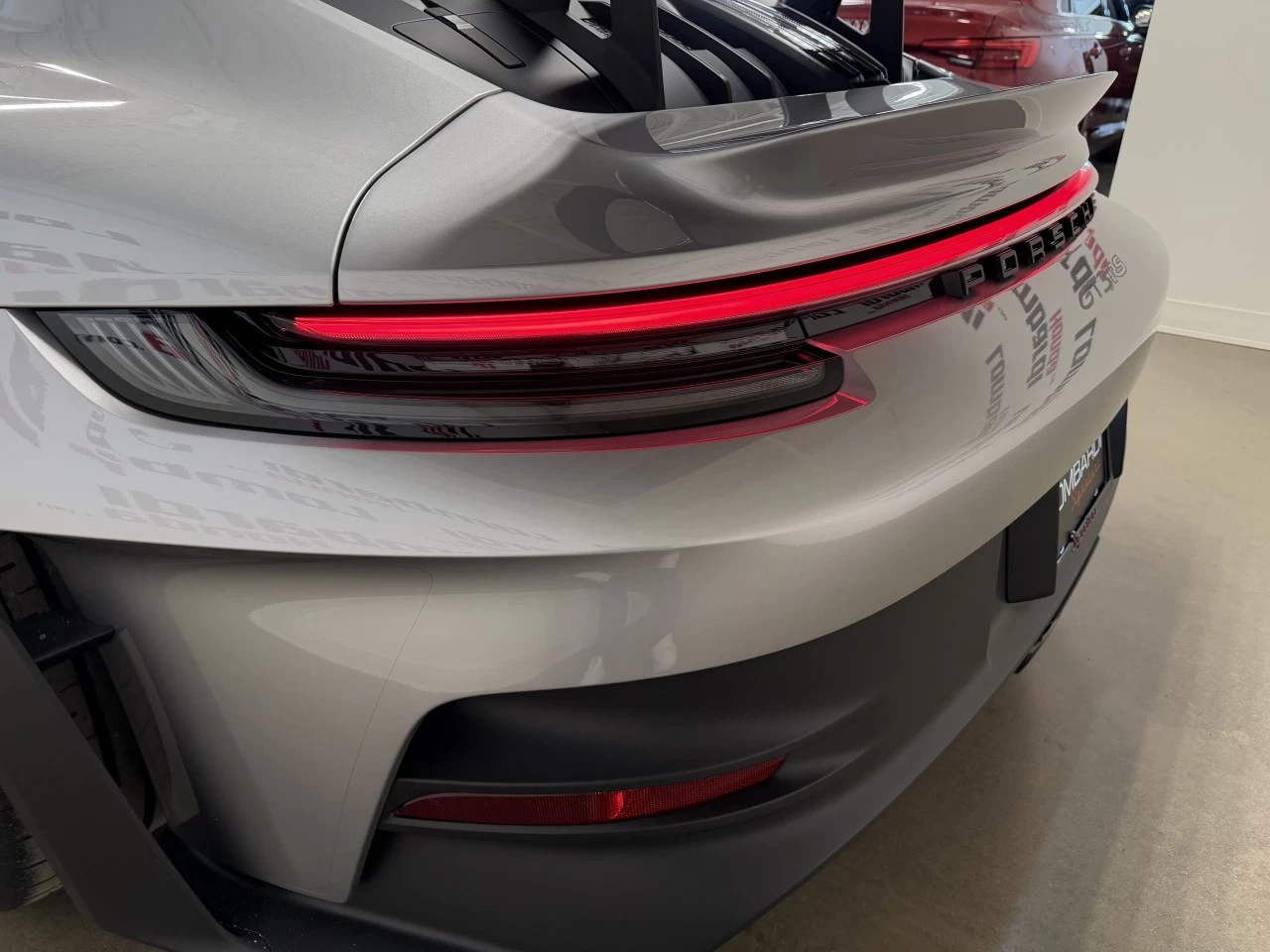 2025 Porsche 911 GT3 RS Main Image