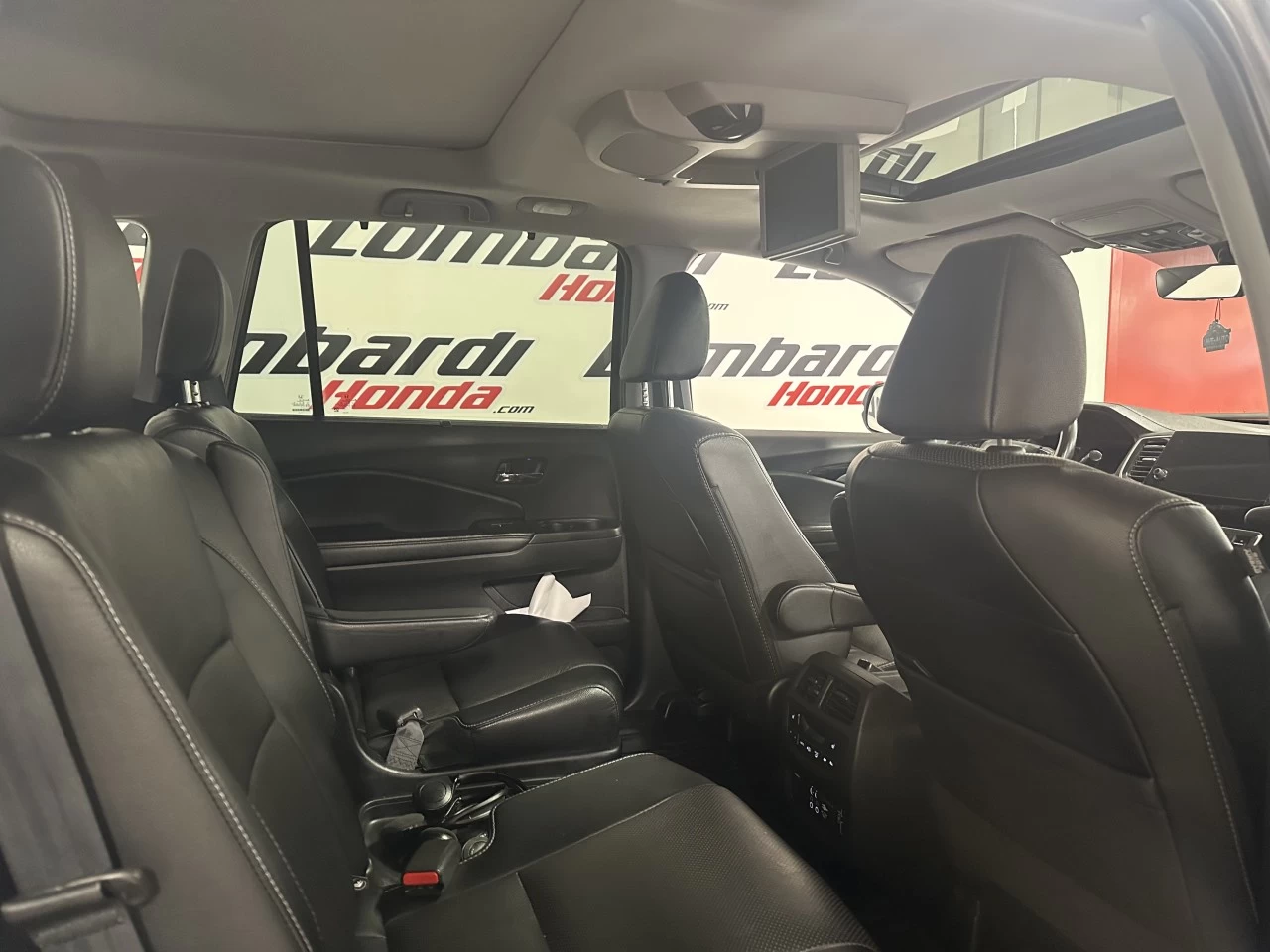 2022 Honda Pilot Touring 7-Passenger Image principale