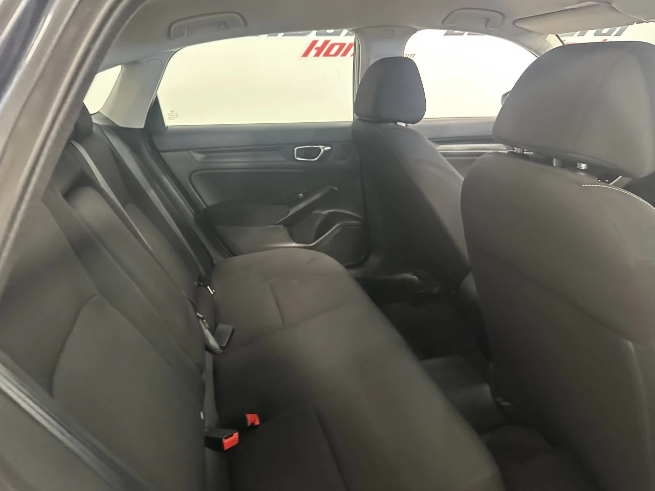 2022 Honda Civic LX Main Image