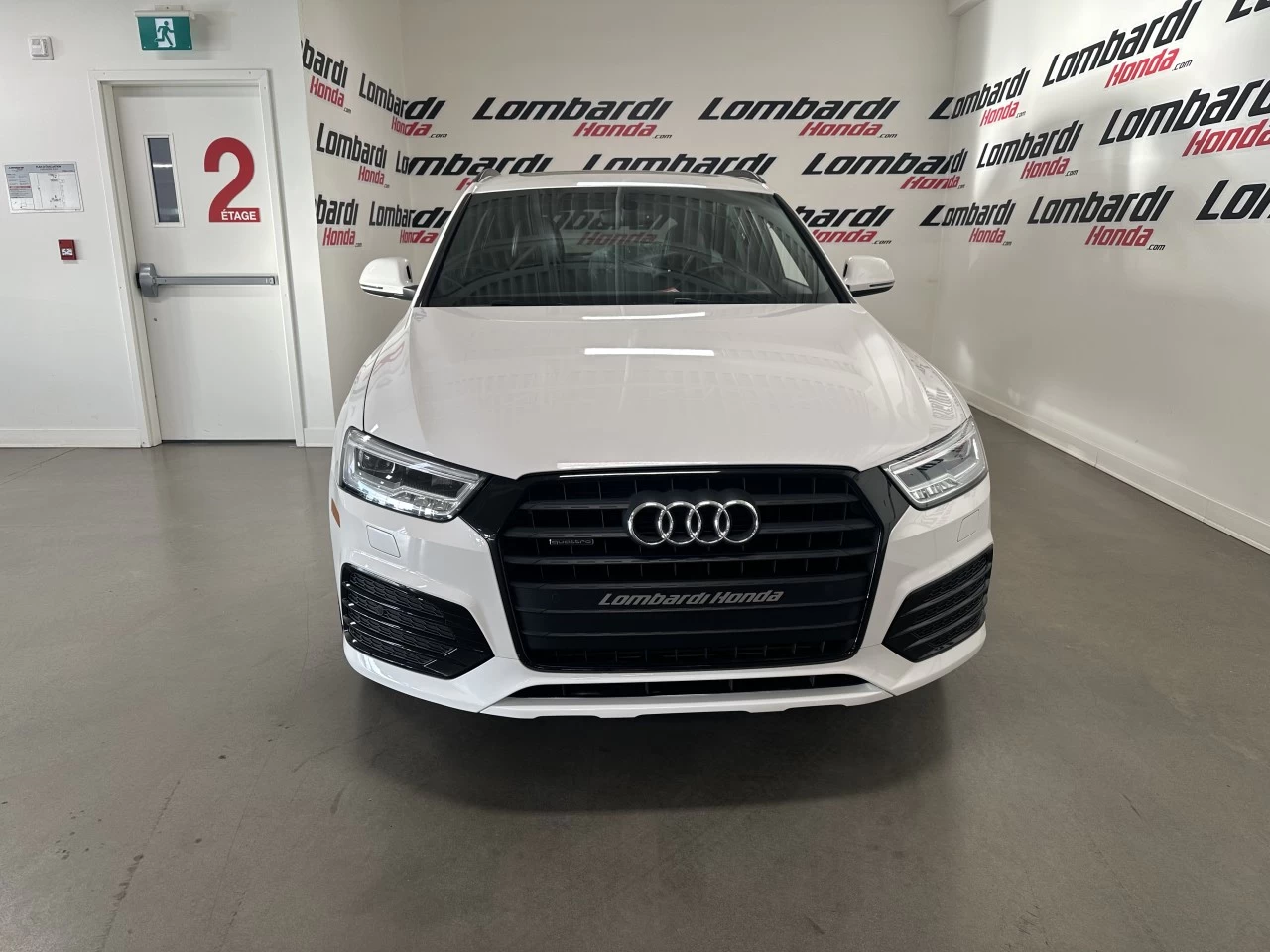 2016 Audi Q3 Technik Main Image