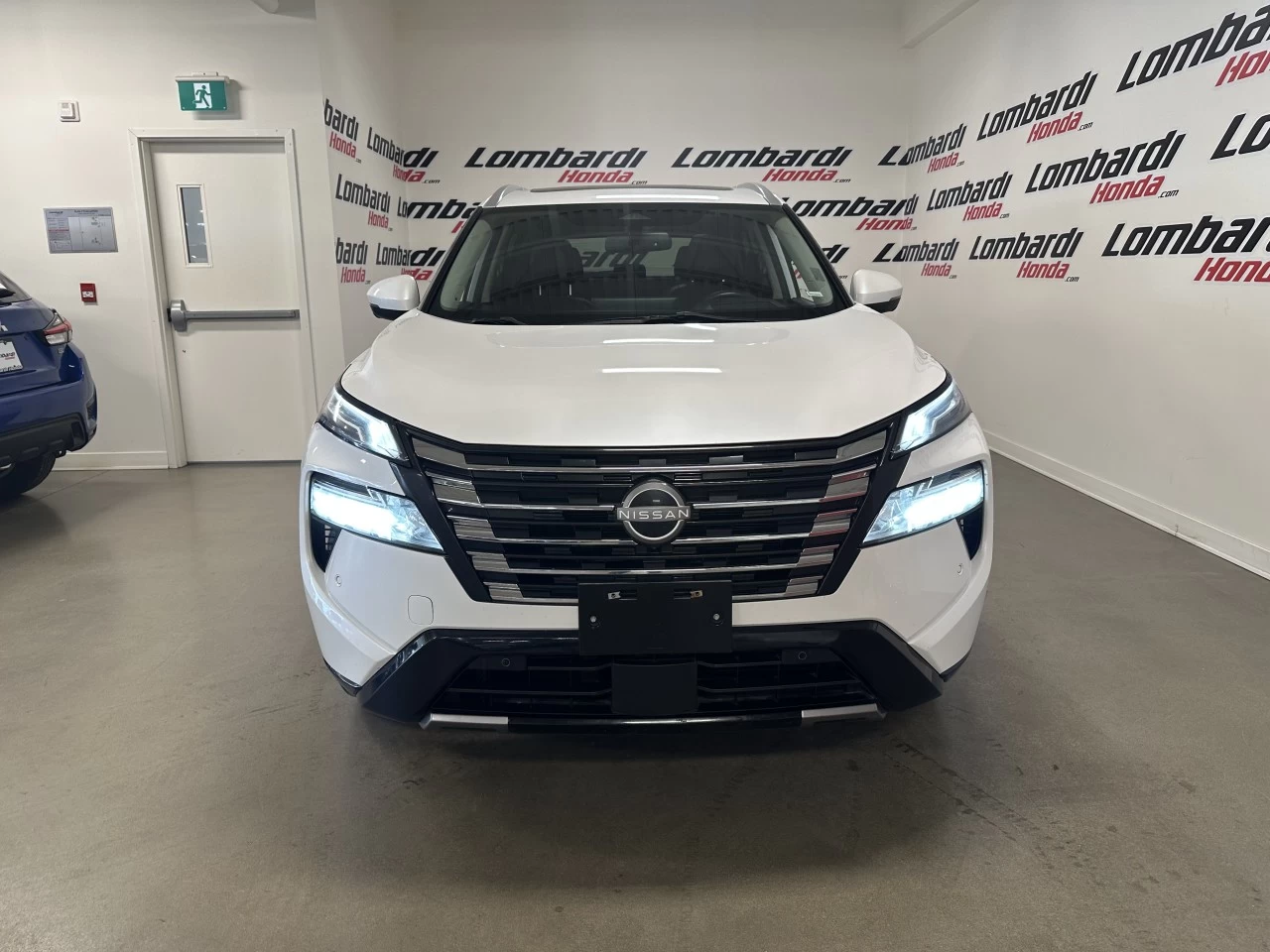 2024 Nissan Rogue Platinum Main Image