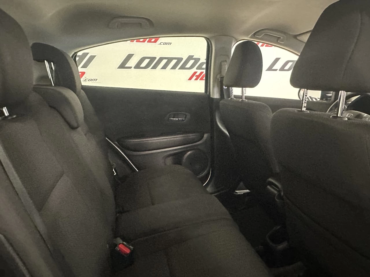 2016 Honda HR-V LX Main Image