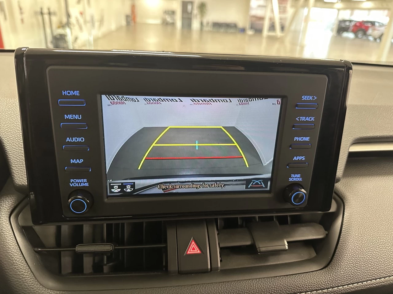2022 Toyota RAV4 XLE Image principale