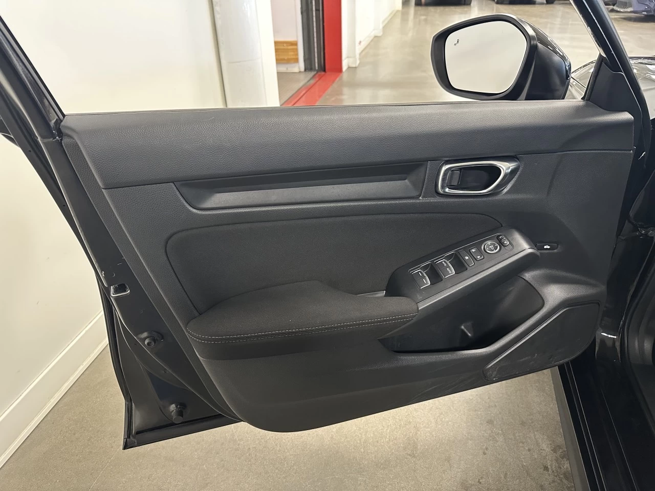 2023 Honda Civic LX Main Image