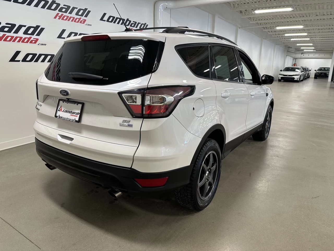 2018 Ford Escape SE Main Image