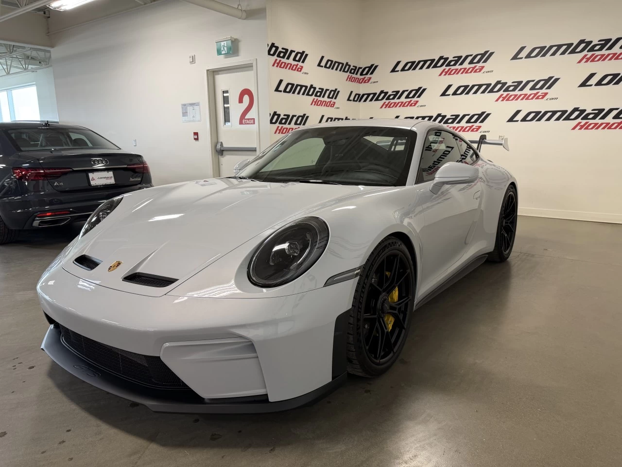 2026 Porsche 911 GT3 Main Image