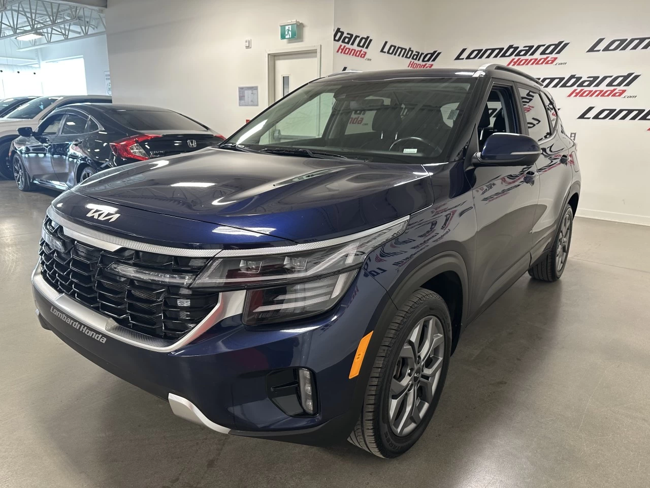 2024 Kia Seltos EX Main Image