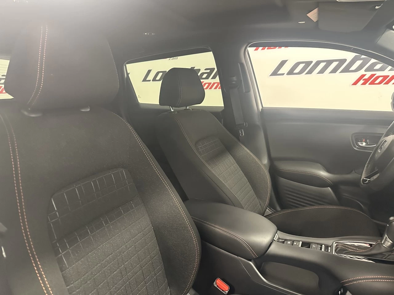 2024 Honda HR-V Sport-B Main Image
