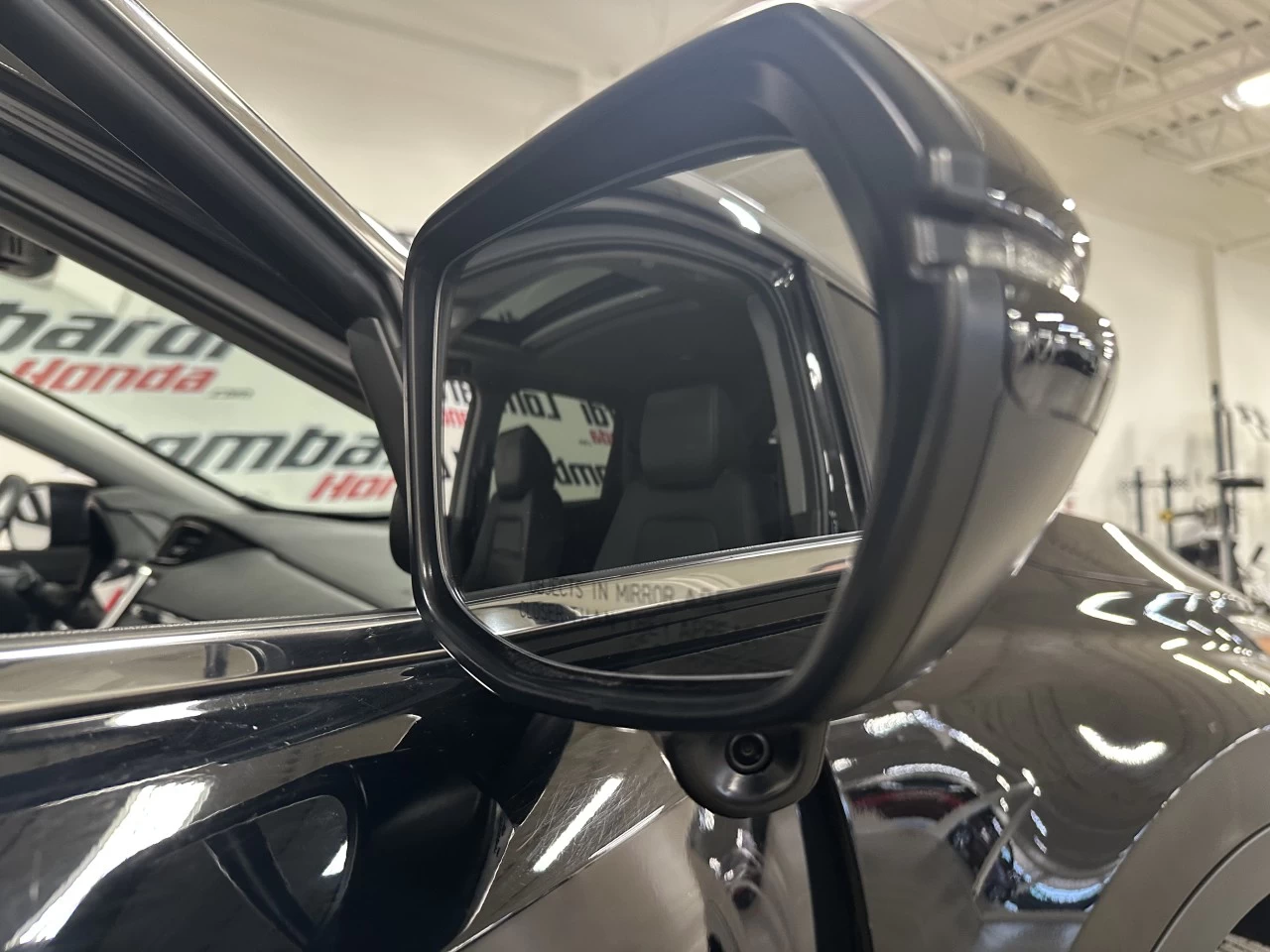 2022 Honda CR-V
                                                    EX-L Main Image