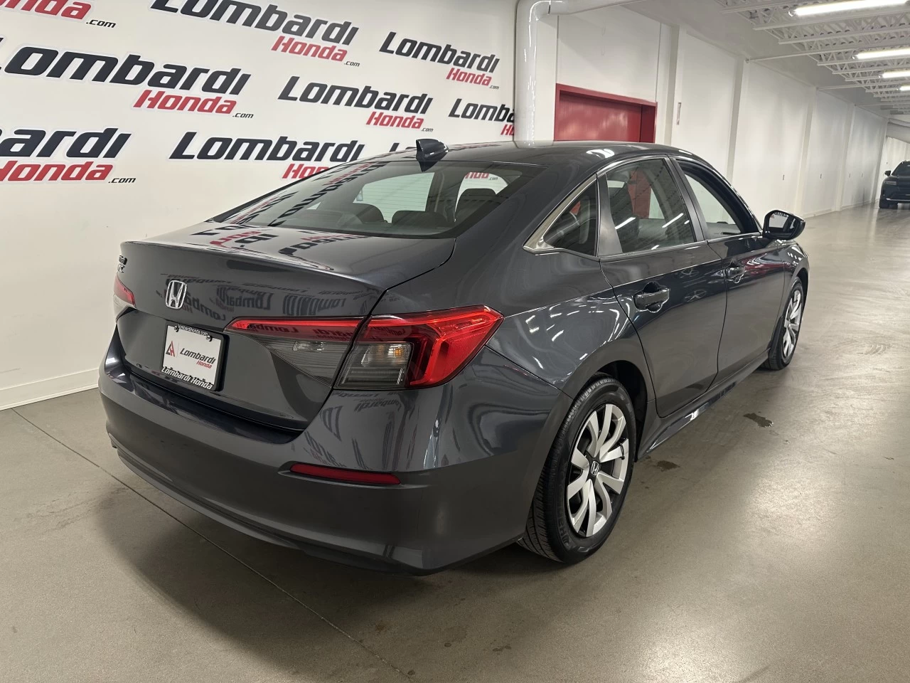 2022 Honda Civic LX Main Image