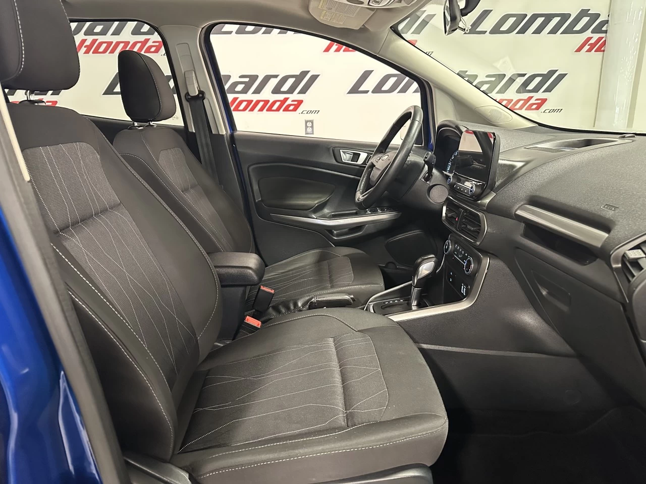 2018 Ford EcoSport SE Main Image