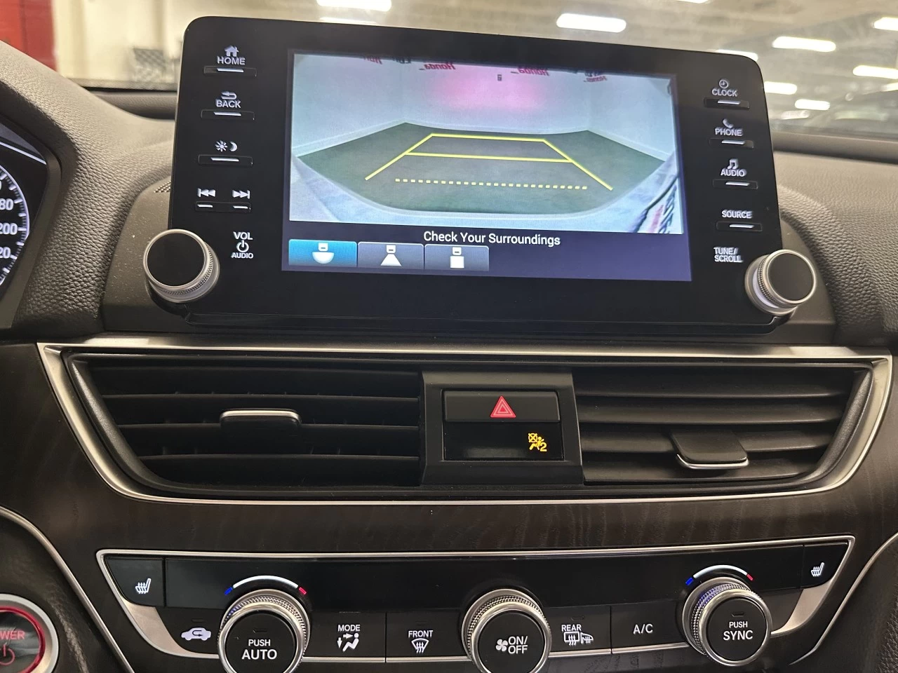 2020 Honda Accord
                                                    CVT Main Image