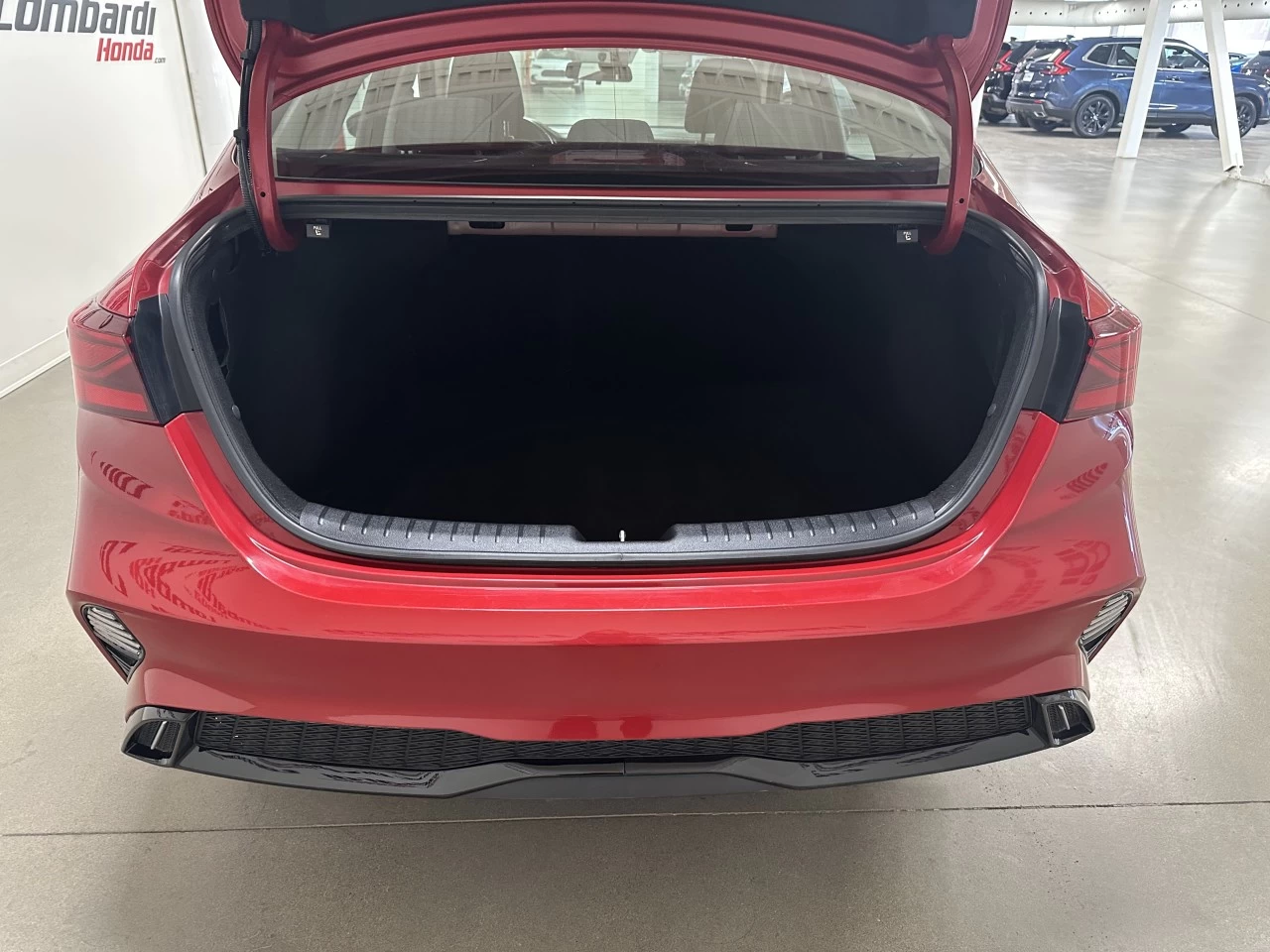 2023 Kia Forte EX Main Image