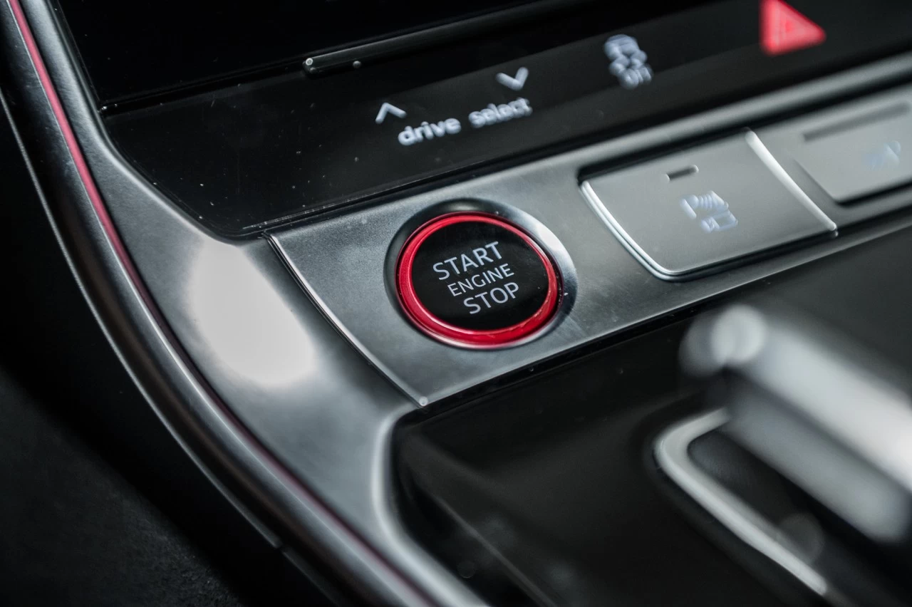 2024 Audi RS6 Performance Main Image