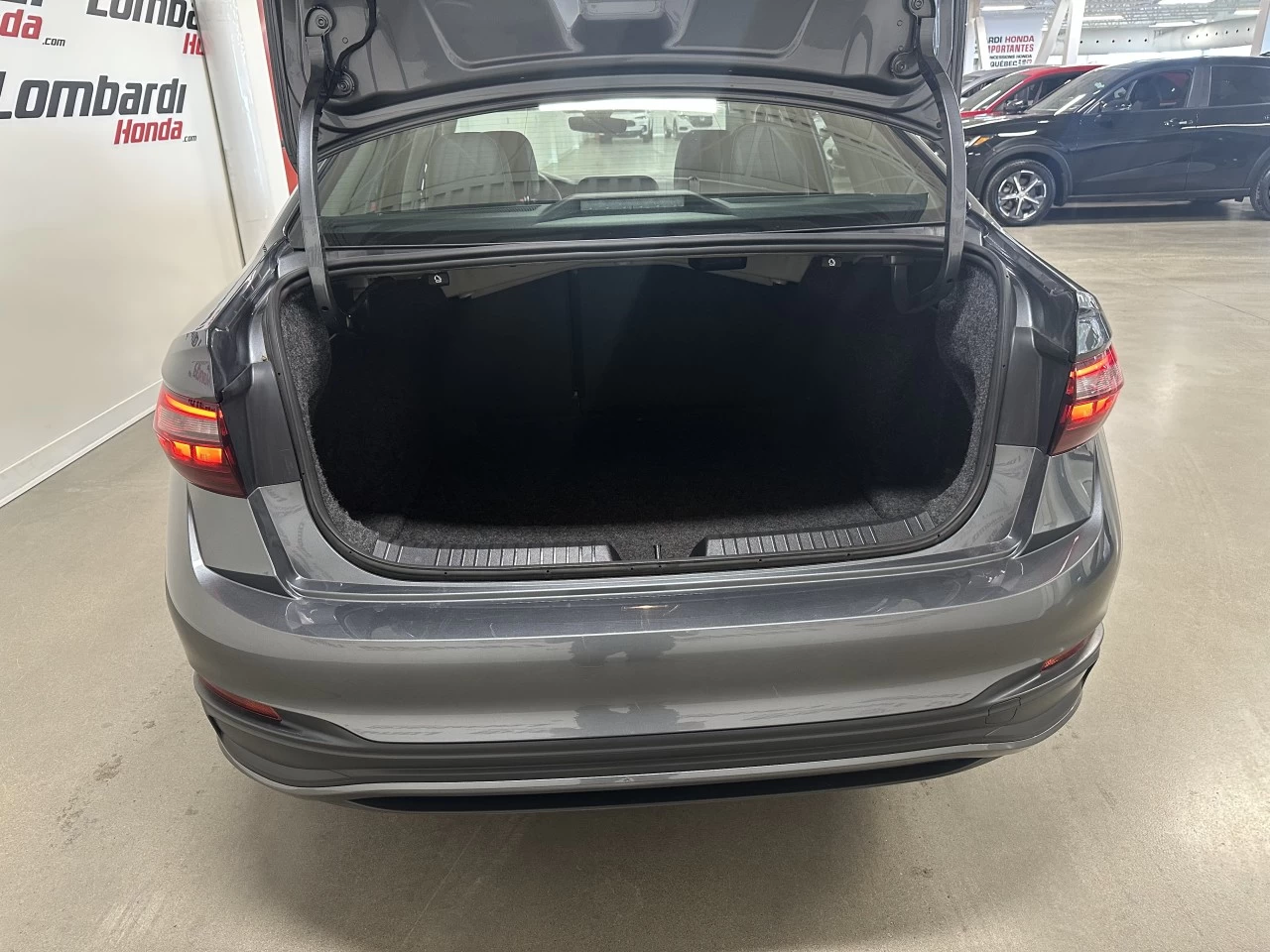 2024 Volkswagen Jetta Comfortline Main Image