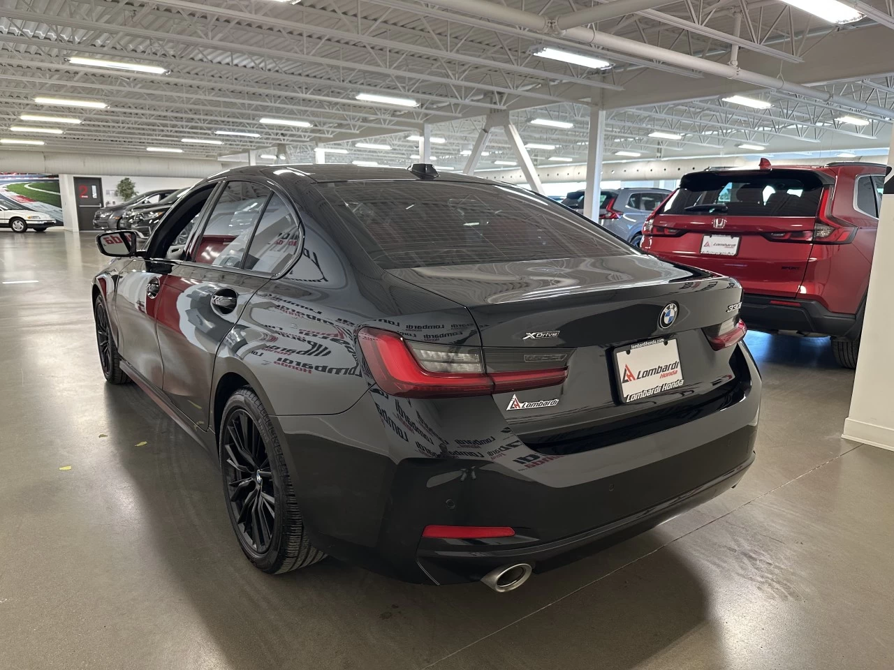 2023 BMW i3s
                                                    330i xDrive Main Image