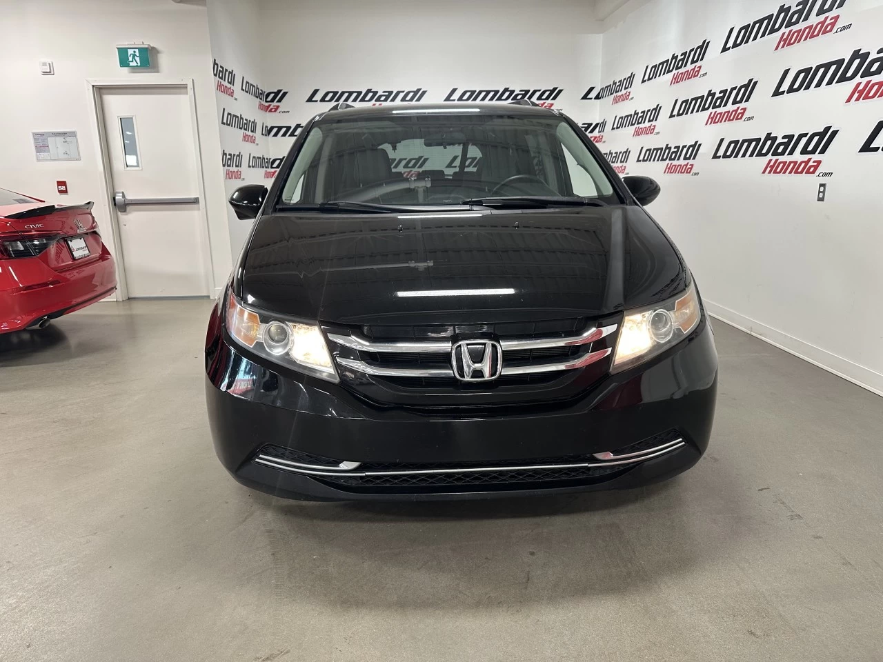 2016 Honda Odyssey EX Main Image
