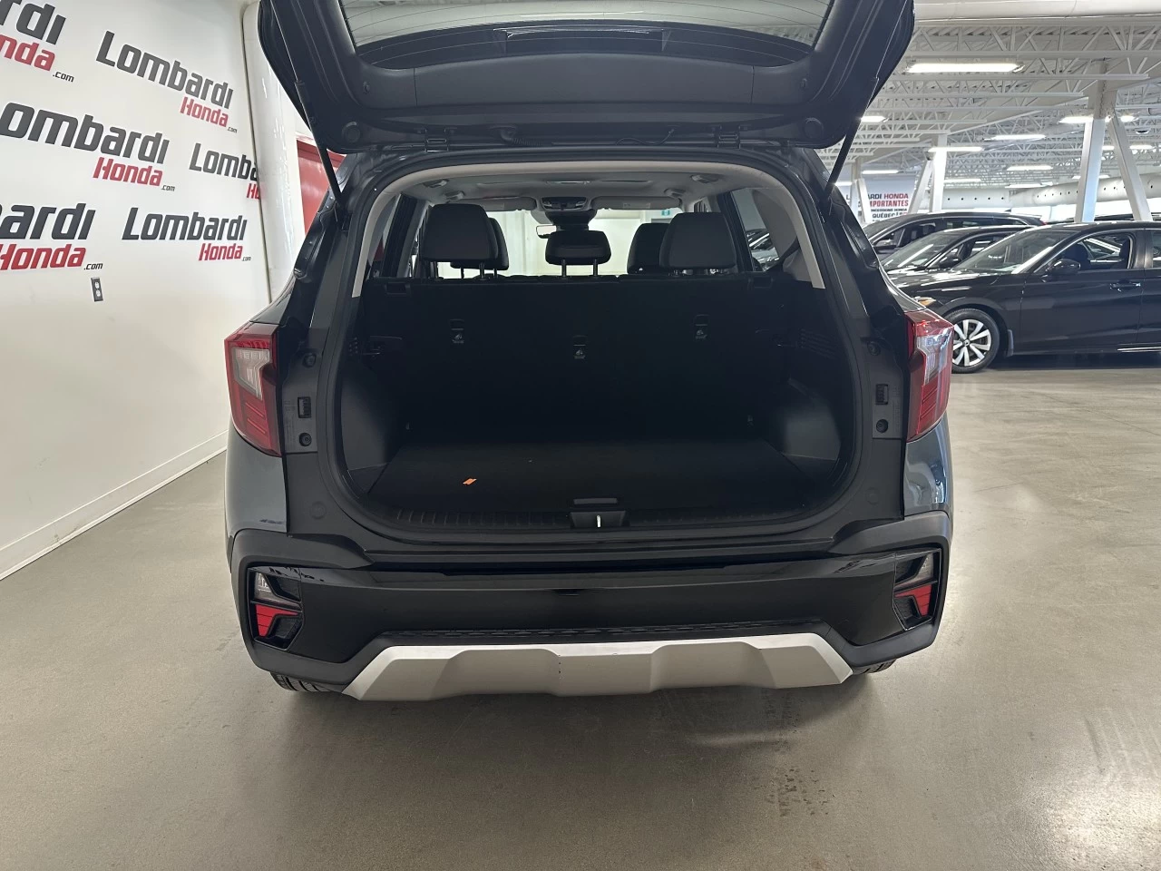 2025 Kia Seltos EX Main Image