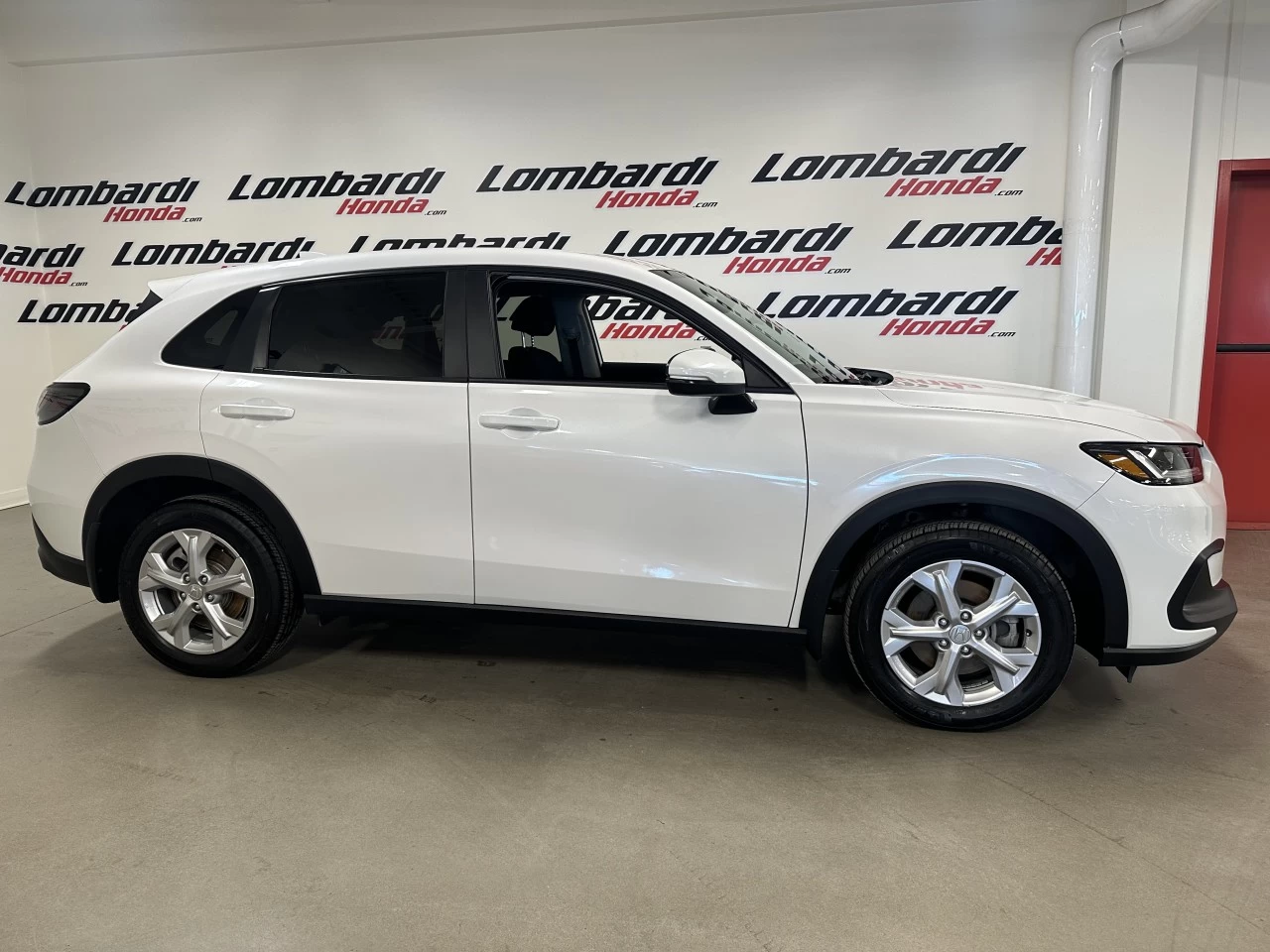 2025 Honda HR-V LX Main Image