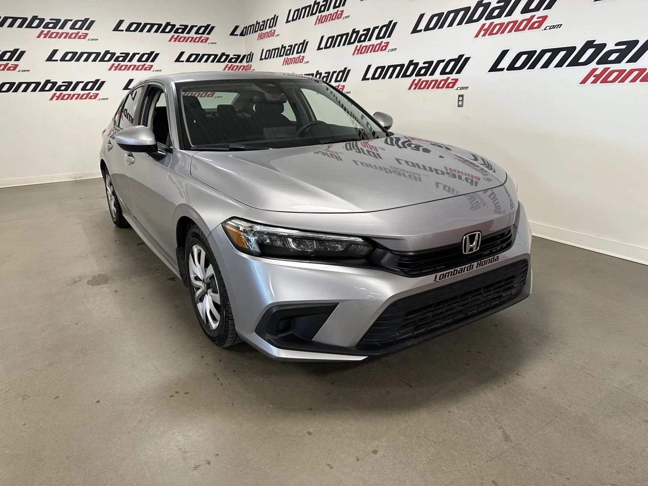 2022 Honda Civic LX https://www.lombardihonda.com/resize/b990ff35b810a3abc0cc817b2ca24889-1