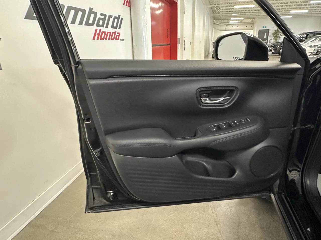 2025 Honda HR-V LX Image principale