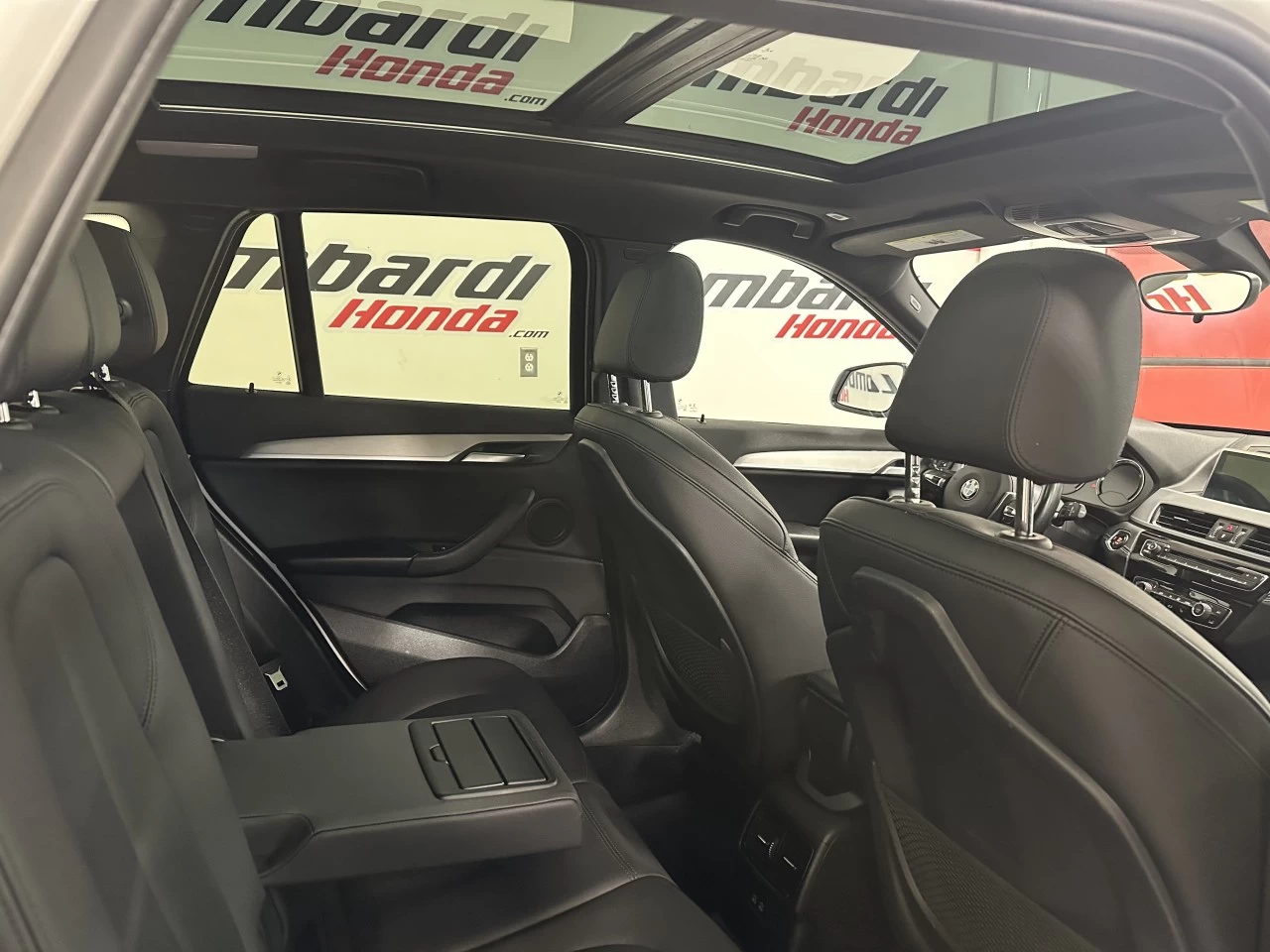 2020 BMW X1 xDrive28i Main Image