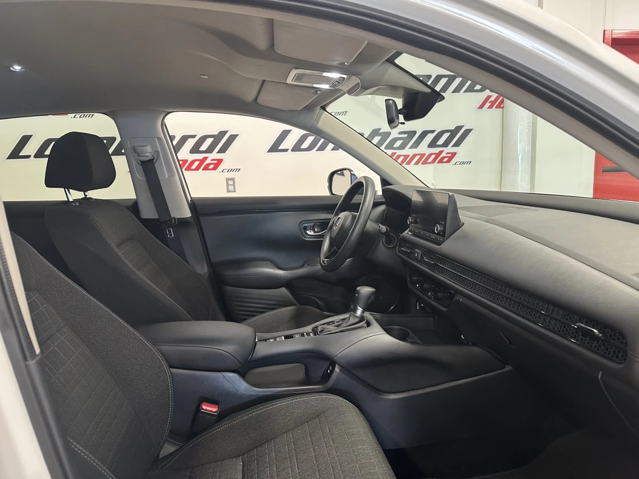2025 Honda HR-V LX Main Image