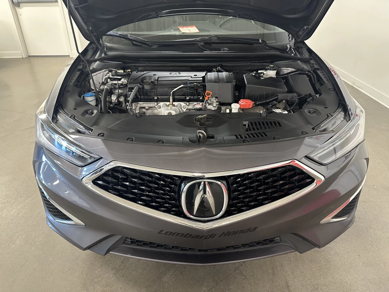 2019 Acura ILX Sedan https://www.lombardihonda.com/resize/b990ff35b810a3abc0cc817b2ca24889-1
