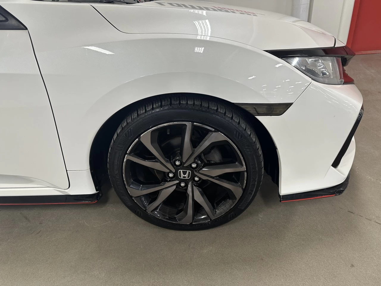 2019 Honda Civic Sport Main Image