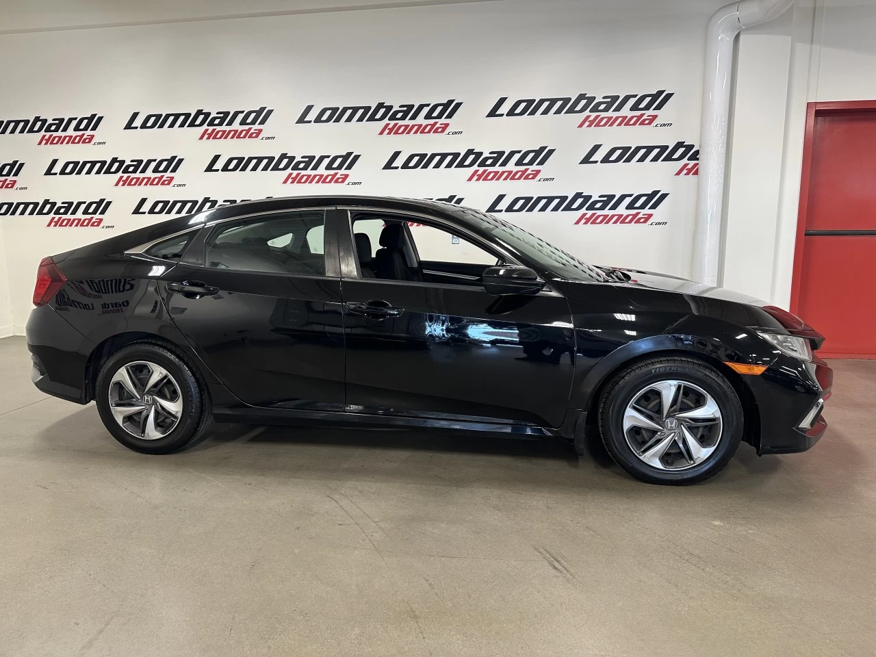 2021 Honda Civic LX Main Image