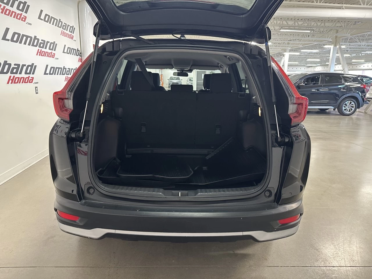 2022 Honda CR-V
                                                    LX Image principale
