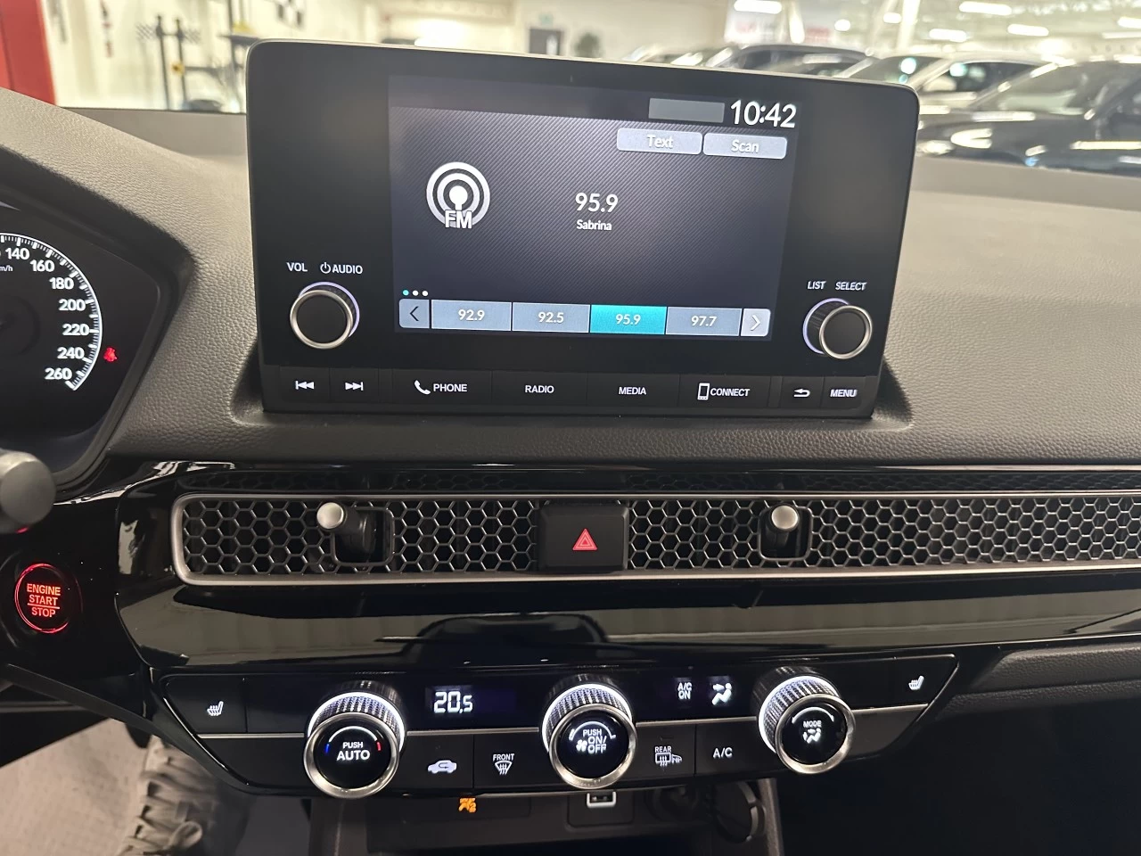 2022 Honda Civic
                                                    LX Image principale