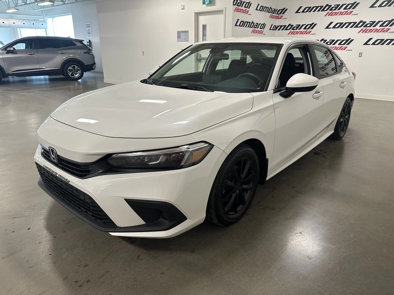 2022 Honda Civic LX Main Image