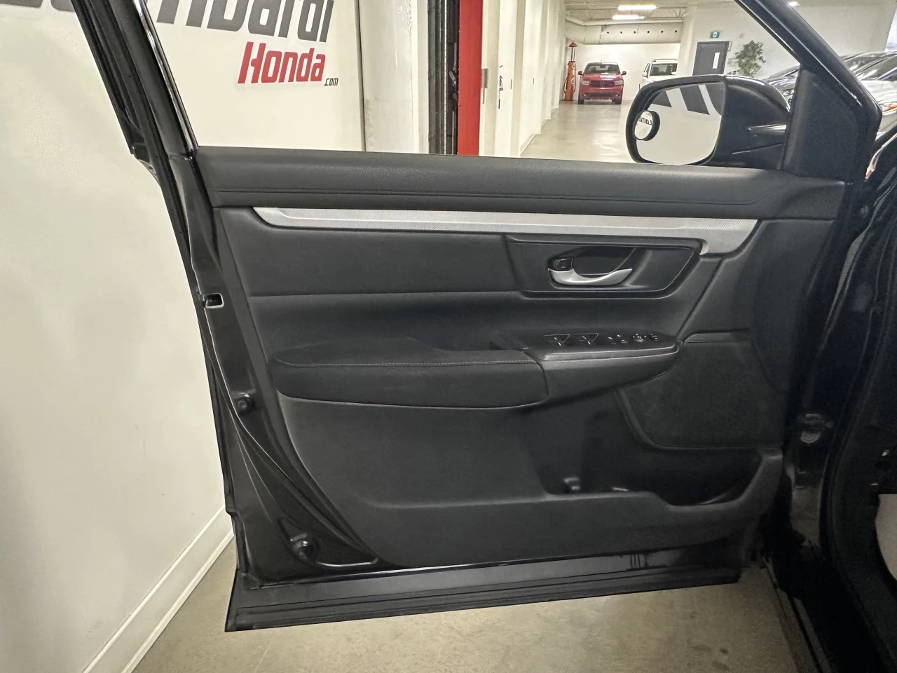 2018 Honda CR-V LX Main Image