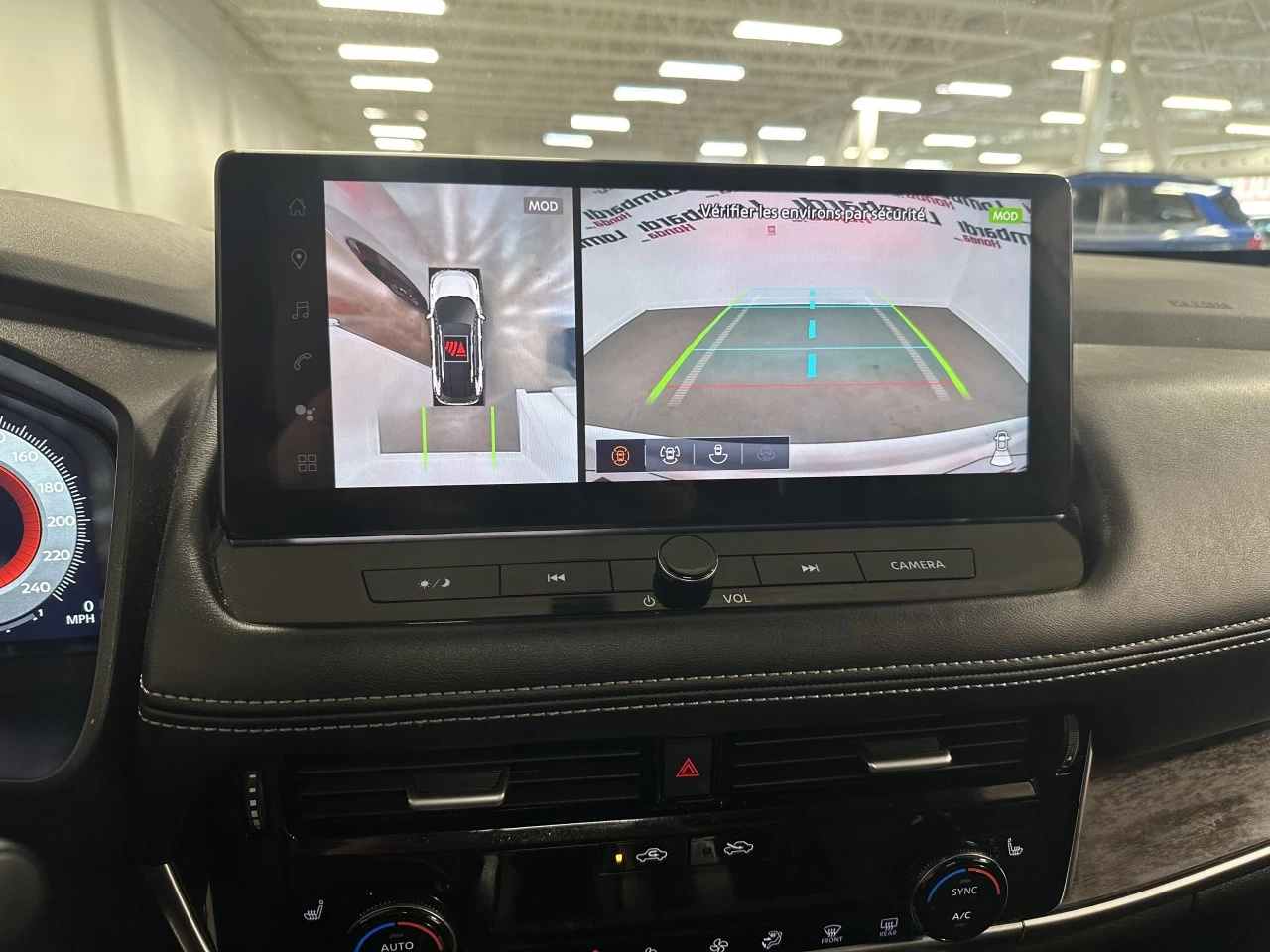 2024 Nissan Rogue Platinum Main Image