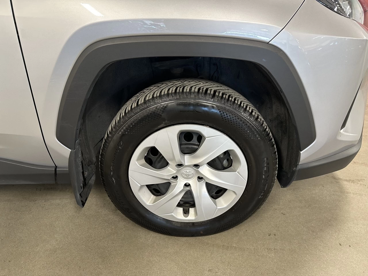 2024 Toyota RAV4 LE Main Image