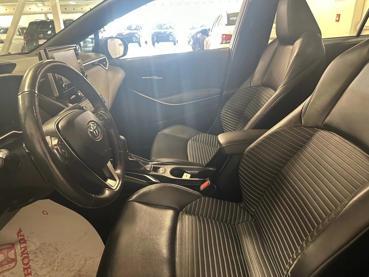 2022 Toyota Corolla XSE Main Image