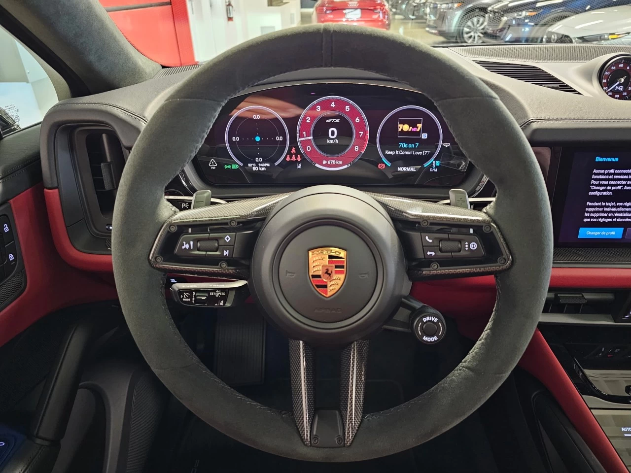 2026 Porsche Cayenne GTS Main Image