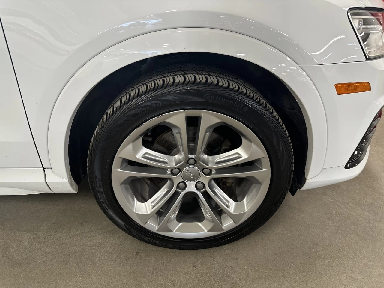 2018 Audi Q3 Progressiv Main Image