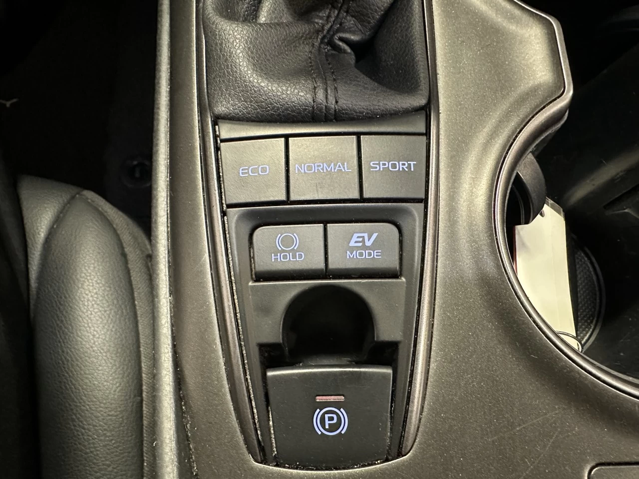 2023 Toyota Camry Hybrid Image principale
