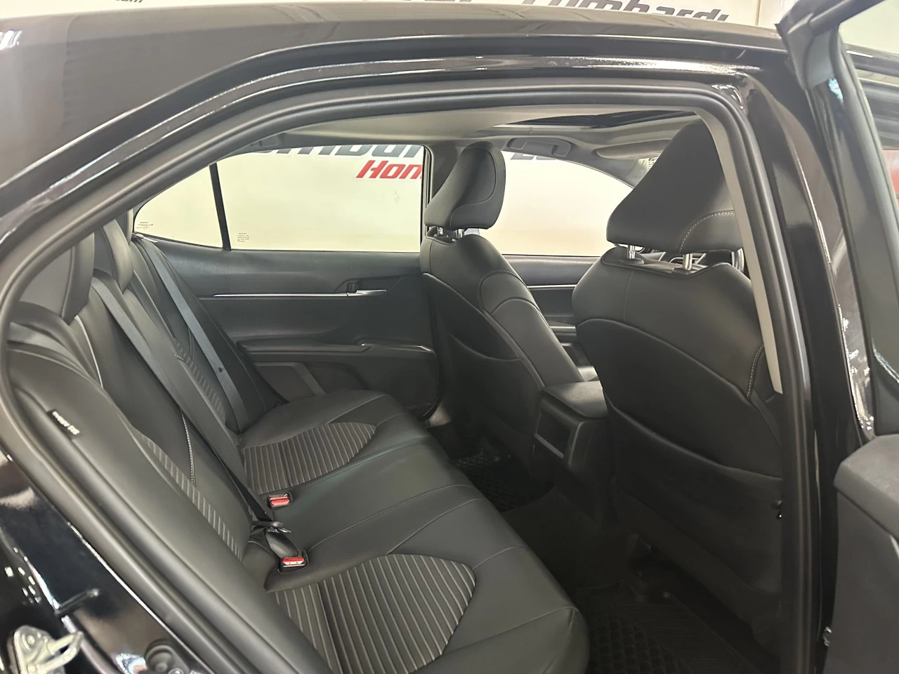 2023 Toyota Camry Hybrid Image principale