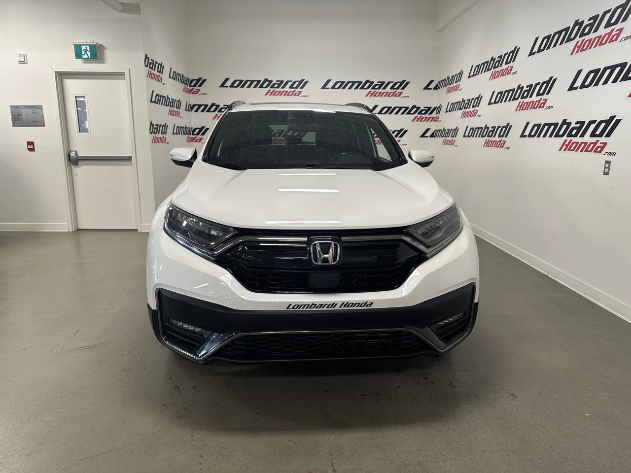 2022 Honda CR-V
                                                    Touring/Black Edition Image principale