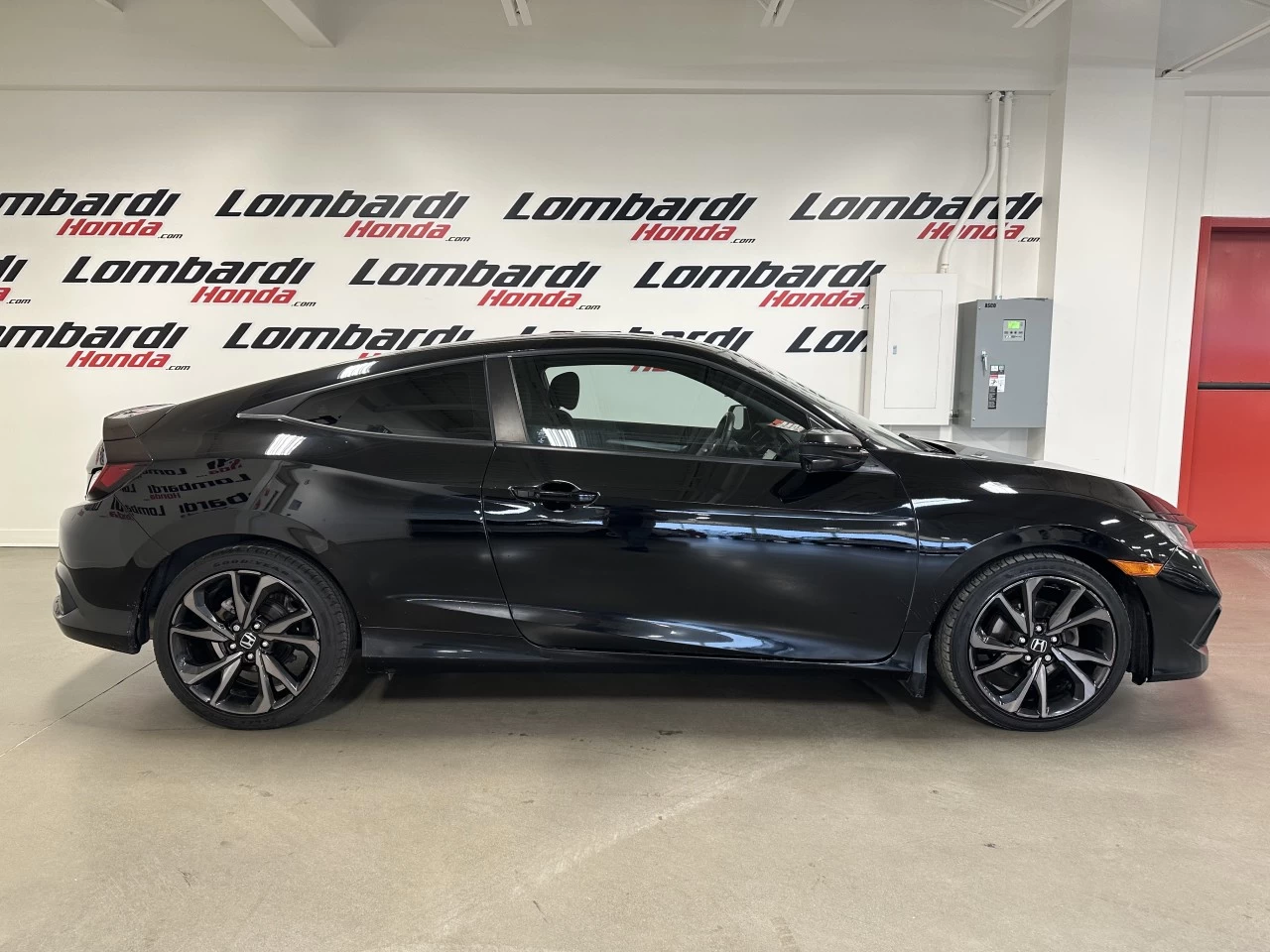 2020 Honda Civic Sport Main Image