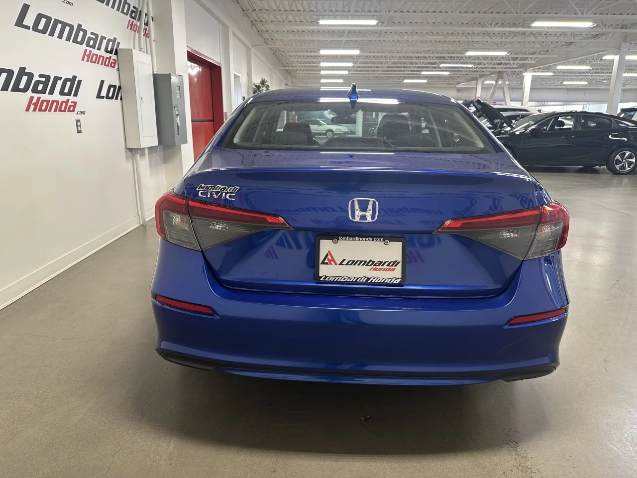 2022 Honda Civic EX Main Image