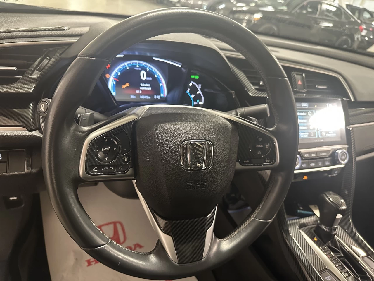 2020 Honda Civic Touring Main Image