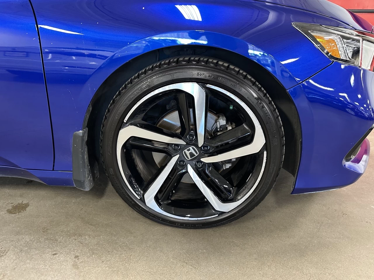 2022 Honda Accord Sport Main Image