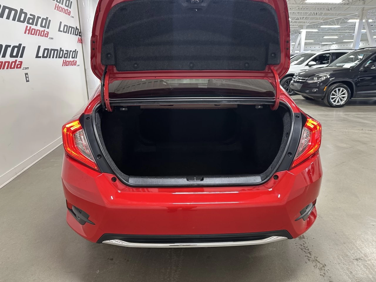 2021 Honda Civic EX Main Image