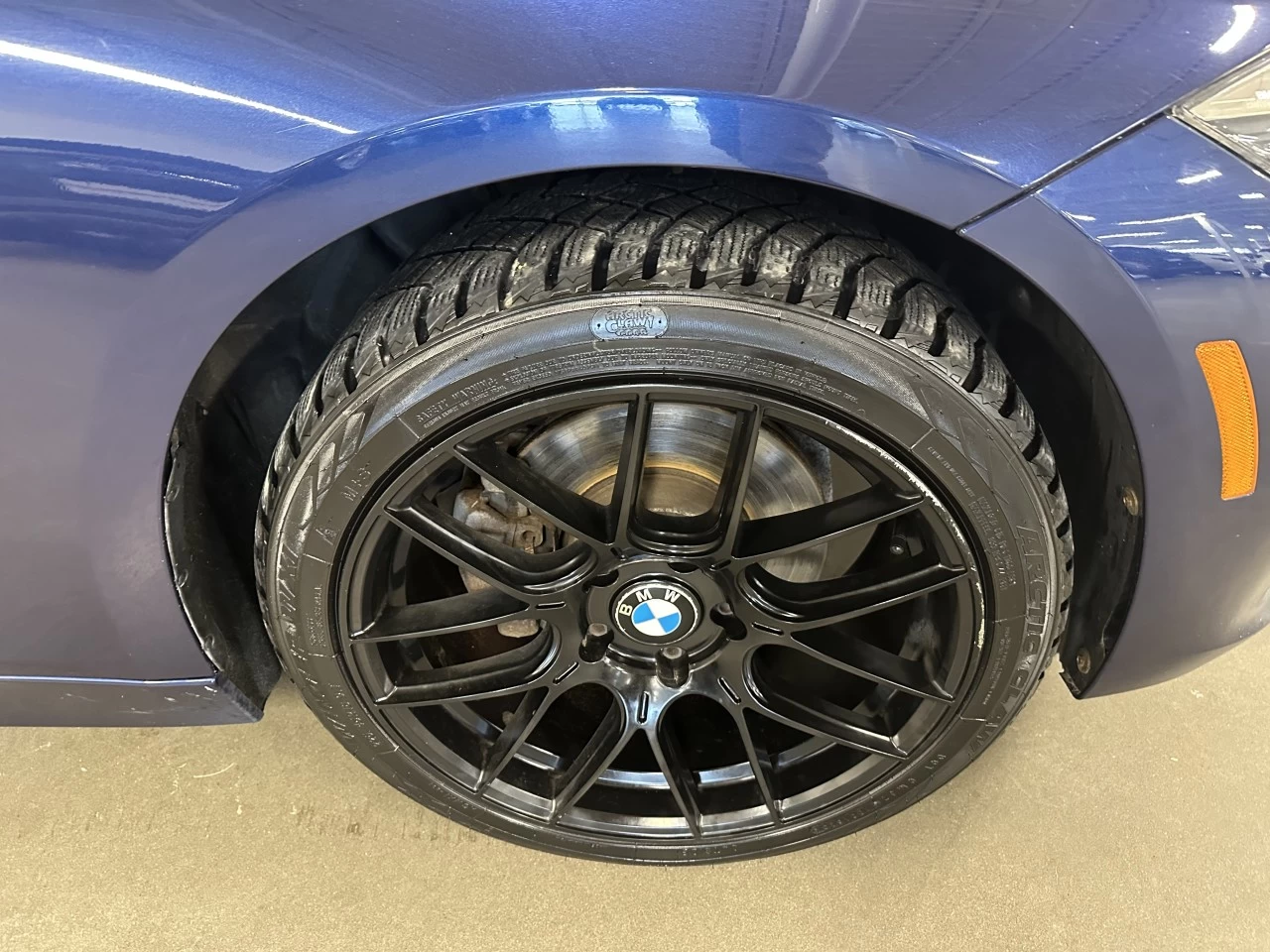 2018 BMW 330i xDrive 330i xDrive Main Image