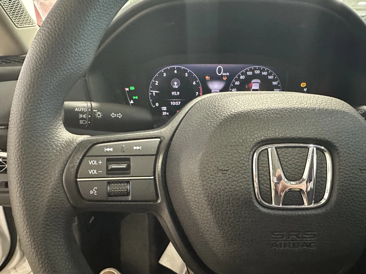 2023 Honda Accord
                                                    EX Image principale